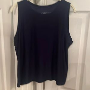 Beyond Yoga navy tank